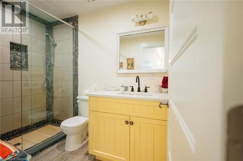 305 Bay Street, South Bruce Peninsula, ON - Indoor Photo Showing Bathroom