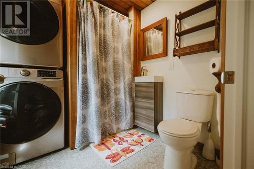 77 Shoreline Avenue, South Bruce Peninsula, ON - Indoor Photo Showing Laundry Room