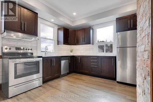 485 Third Concession Road, Pickering, ON - Indoor Photo Showing Kitchen With Upgraded Kitchen