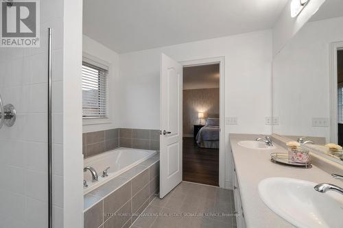 44 Devonsleigh Drive, Brampton, ON - Indoor Photo Showing Bathroom