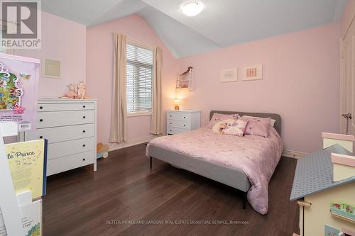 44 Devonsleigh Drive, Brampton, ON - Indoor Photo Showing Bedroom