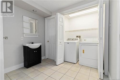 416 Louis Street, Dieppe, NB - Indoor Photo Showing Laundry Room