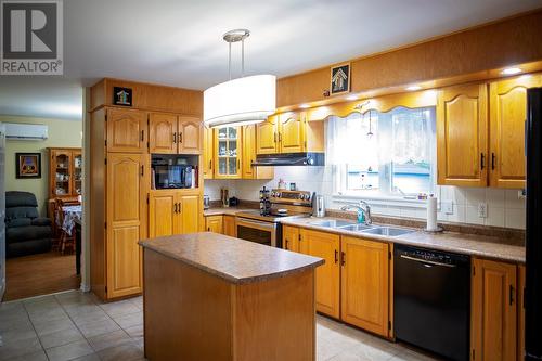 6 Griffin Place, Gander, NL - Indoor Photo Showing Kitchen With Double Sink