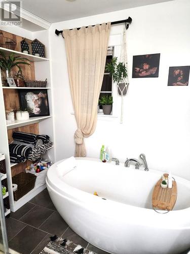 25 Thomas Street, Grand Falls-Windsor, NL - Indoor Photo Showing Bathroom