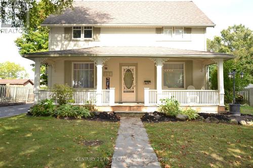 Front of house at 294 Broadway Street Tillsonburg - 294 Broadway Street, Tillsonburg, ON - Outdoor With Deck Patio Veranda With Facade