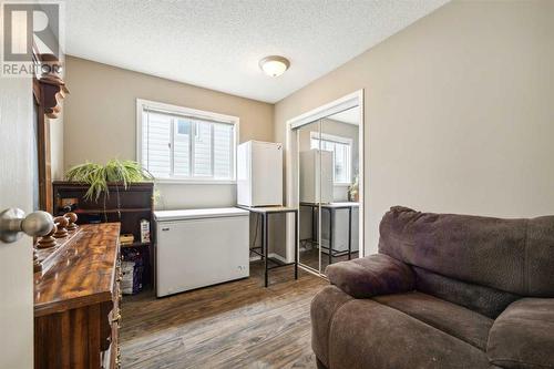 3rd bedroom - room for large bed - 111 Erin Meadow Green Se, Calgary, AB 