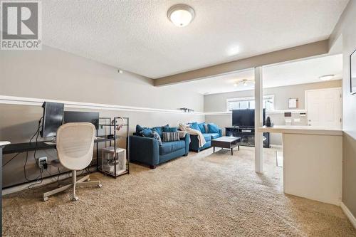 Very open lower layout - 111 Erin Meadow Green Se, Calgary, AB 