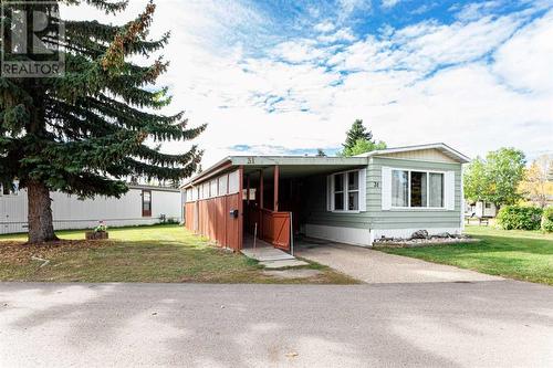 31 Parkview Avenue, Red Deer, AB 