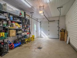 Garage - 