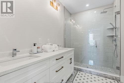 1584 Jasperson Drive, Kingsville, ON - Indoor Photo Showing Bathroom