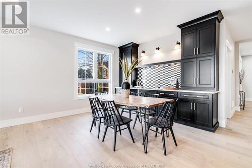 1582 Jasperson Drive, Kingsville, ON - Indoor Photo Showing Dining Room