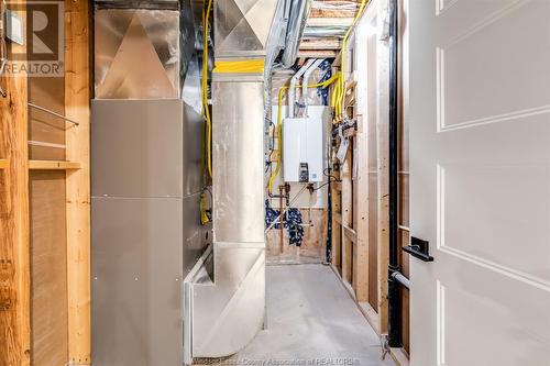 1582 Jasperson Drive, Kingsville, ON - Indoor Photo Showing Basement