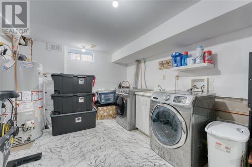 1863 Heatherstone Way, Lasalle, ON - Indoor Photo Showing Laundry Room