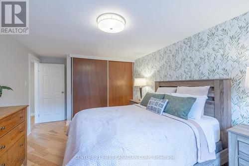 807 Lenore Street, London, ON - Indoor Photo Showing Bedroom