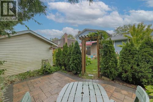 807 Lenore Street, London, ON - Outdoor