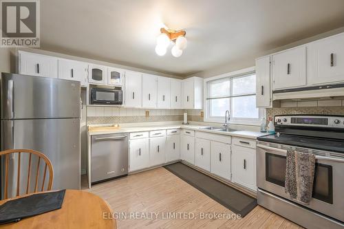 78 - 159 Sandringham Crescent, London, ON - Indoor Photo Showing Kitchen With Double Sink