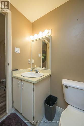 78 - 159 Sandringham Crescent, London, ON - Indoor Photo Showing Bathroom