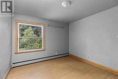 35 Hugill St, Sault Ste. Marie, ON - Indoor Photo Showing Other Room