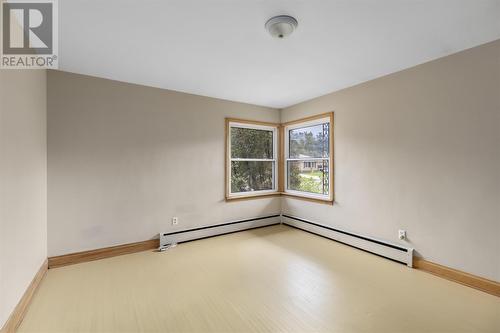 35 Hugill St, Sault Ste. Marie, ON - Indoor Photo Showing Other Room