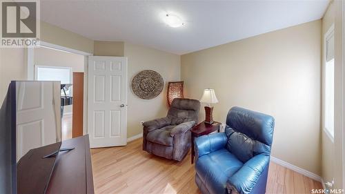 2742 Windsor Park Road, Regina, SK - Indoor