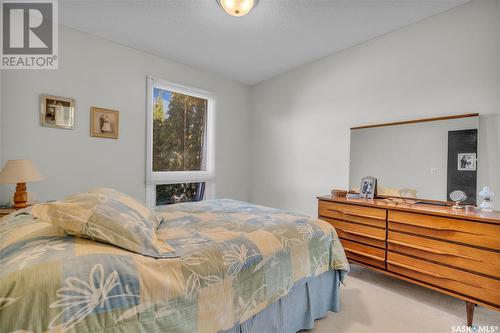 3026 Gordon Road, Regina, SK - Indoor Photo Showing Bedroom