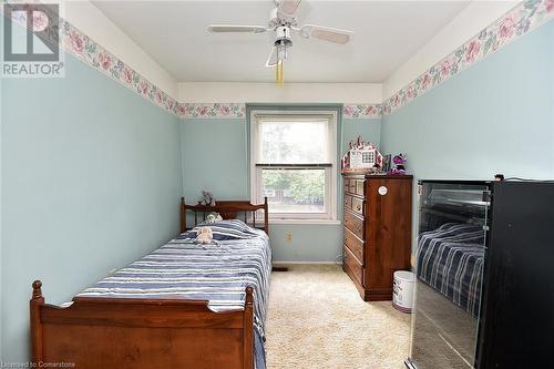 1 Eastview Avenue, Hamilton, ON - Indoor Photo Showing Bedroom