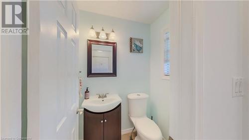 5 Michelle Court, Kitchener, ON - Indoor Photo Showing Bathroom