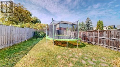 5 Michelle Court, Kitchener, ON - Outdoor