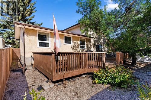 327 Williston Drive, Regina, SK - Outdoor With Deck Patio Veranda