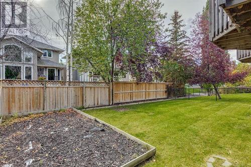 354 Mountain Park Drive Se, Calgary, AB - Outdoor