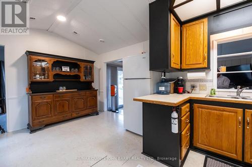 D-24 - 153 County Road 27, Prince Edward County (Ameliasburgh), ON - Indoor Photo Showing Kitchen With Double Sink