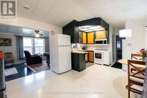 D-24 - 153 County Road 27, Prince Edward County (Ameliasburgh), ON - Indoor Photo Showing Kitchen