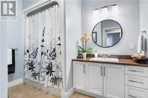 35 Vera Crescent, Whitewater Region, ON - Indoor Photo Showing Bedroom