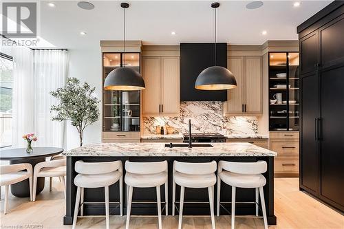 331 Macdonald Road, Oakville, ON - Indoor Photo Showing Dining Room