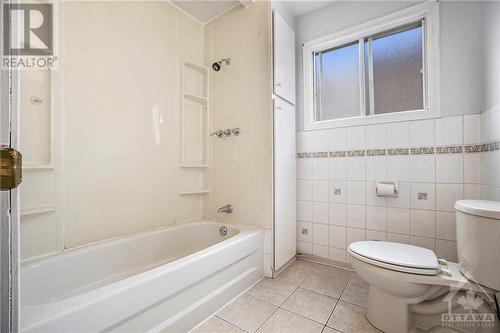 1383 Chartrand Avenue, Ottawa, ON - Indoor Photo Showing Bathroom