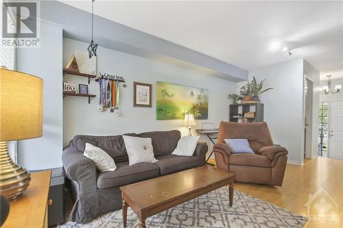 Living room - 63 Jackman Terrace, Kanata, ON - Indoor Photo Showing Living Room