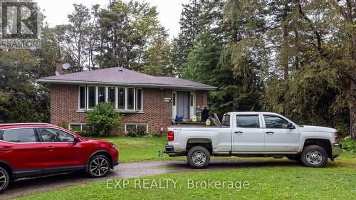 707 Foster Drive, Uxbridge, ON - 