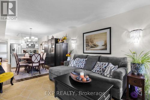 107 - 6 Anchorage Crescent, Collingwood, ON - Indoor Photo Showing Living Room