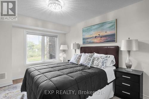 107 - 6 Anchorage Crescent, Collingwood, ON - Indoor Photo Showing Bedroom