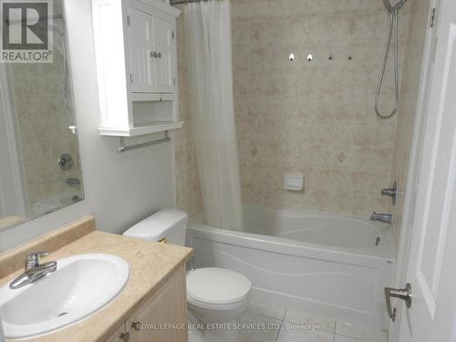 56 Finney Terrace, Milton, ON - Indoor Photo Showing Bathroom