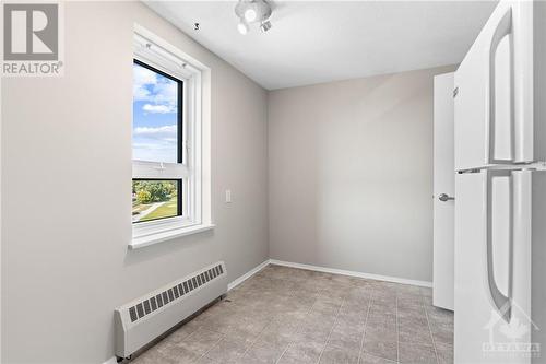 1356 Meadowlands Drive E Unit#501, Ottawa, ON - Indoor Photo Showing Other Room