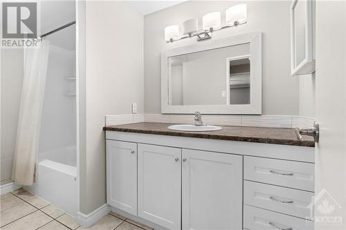 1356 Meadowlands Drive E Unit#501, Ottawa, ON - Indoor Photo Showing Bathroom