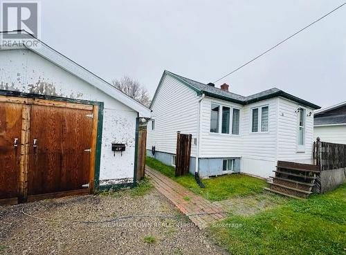 16 Bouldier Street, Kapuskasing, ON - Outdoor