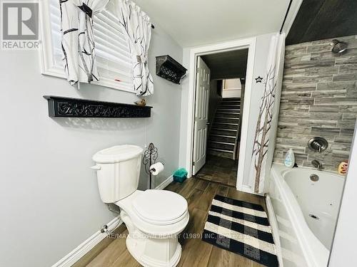 16 Bouldier Street, Kapuskasing, ON - Indoor Photo Showing Bathroom