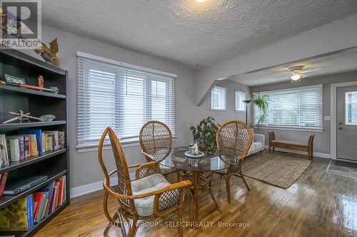 358 Dieppe Street, London, ON - Indoor Photo Showing Dining Room