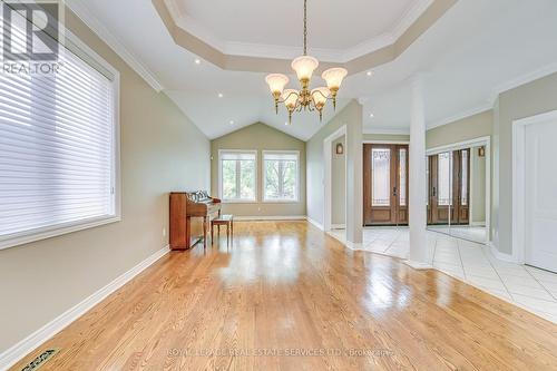 1492 Pinery Crescent, Oakville, ON - Indoor Photo Showing Other Room