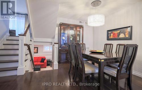 974 Raintree Lane, Mississauga, ON - Indoor Photo Showing Dining Room