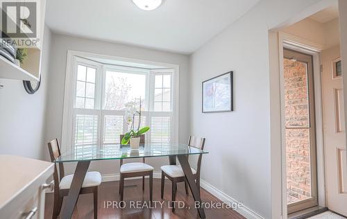 974 Raintree Lane, Mississauga, ON - Indoor Photo Showing Dining Room