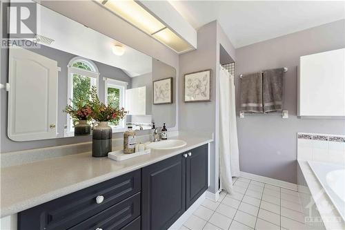 Primary Ensuite - 20 Forestglade Crescent, Ottawa, ON - Indoor Photo Showing Bathroom