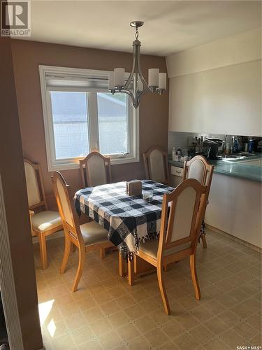 31 Halleran Crescent, Regina, SK - Indoor Photo Showing Dining Room